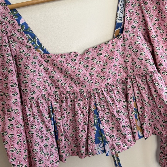 ALIX OF BOHEMIA Caroline Aster Multi-Floral Empire-Waist Crop Top . - Picture 7 of 10